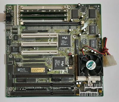 Shuttle HOT-555 Ver.1.41 Socket 7 ISA Retro Motherboard + Pentium 133MHz + 32MB