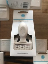 Martha Stewart EMBOSSED PETALS Edge Punch HARD TO FIND New