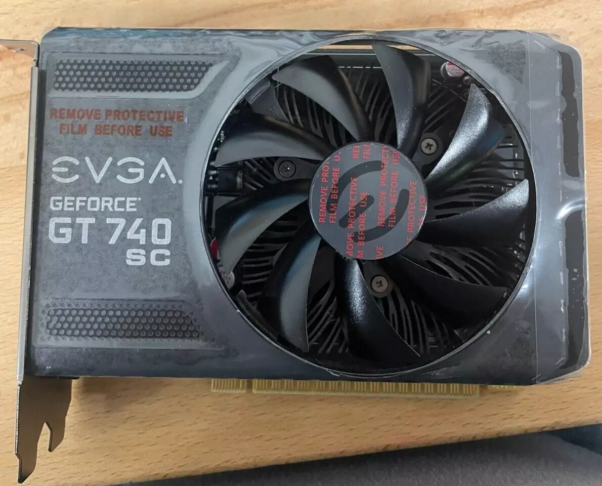 EVGA GT 740 Superclocked 4 GB DDR3 Specs