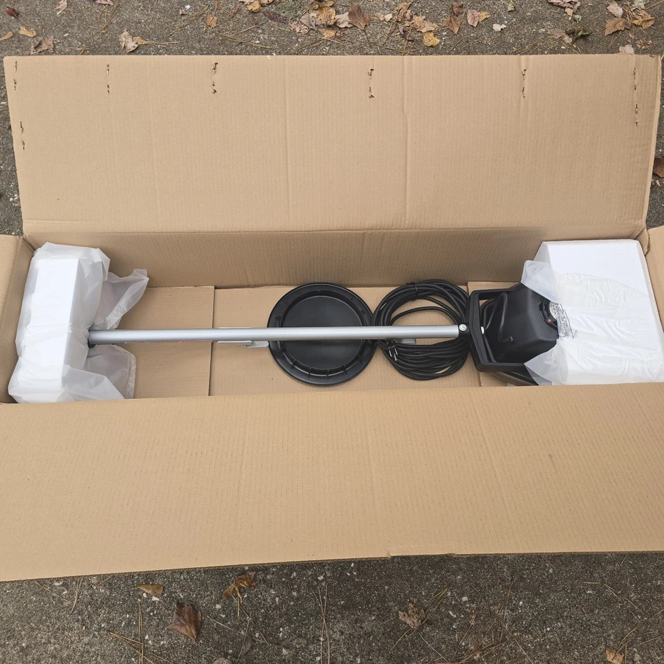 Oreck XL Orbiter Ultra Multi Purpose Floor Machine ORB700MB - New - Image 3 of 4