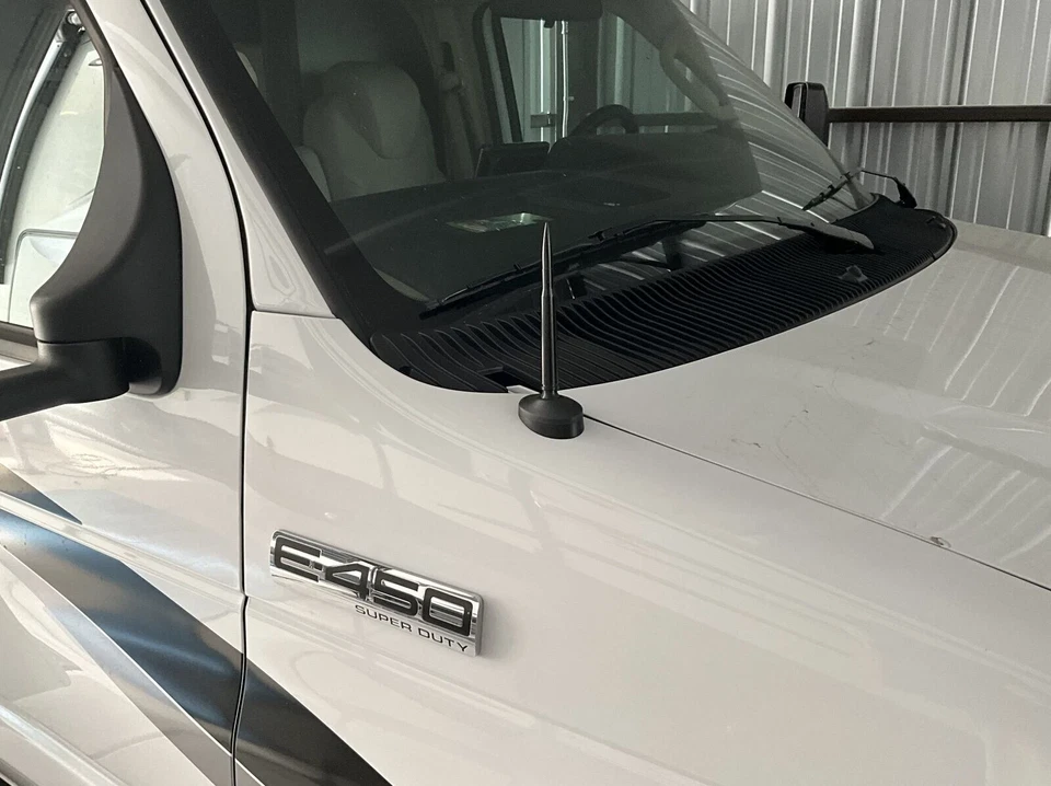 Antena estilo bala 0,3 Cal (5,45") para Ford E150/250/350 Econoline 1992-2025 Foto 4 de 4