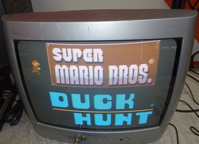 Magnavox 13MT143S 13-Inch Retro Gaming CRT Television READ