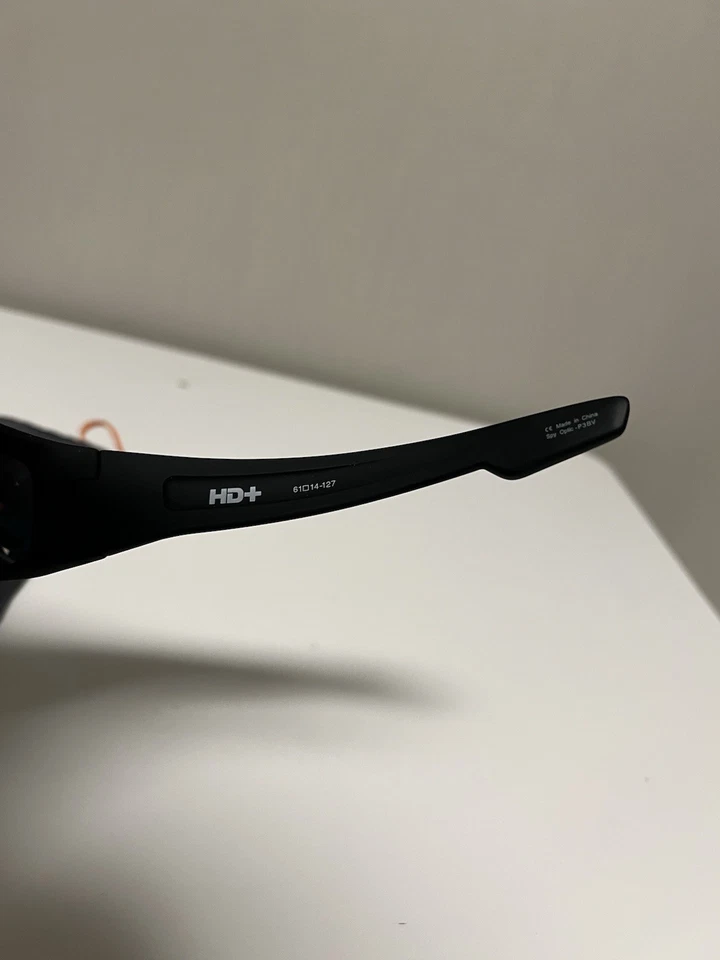 Gafas de sol envolventes rectangulares SPY+ negras brillantes LOGAN 61 14-127 Foto 4 de 4