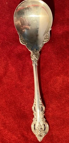 Towle “El Grandee” Sterling Silver Solid Sugar Spoon  (1964) – Estate Sterling