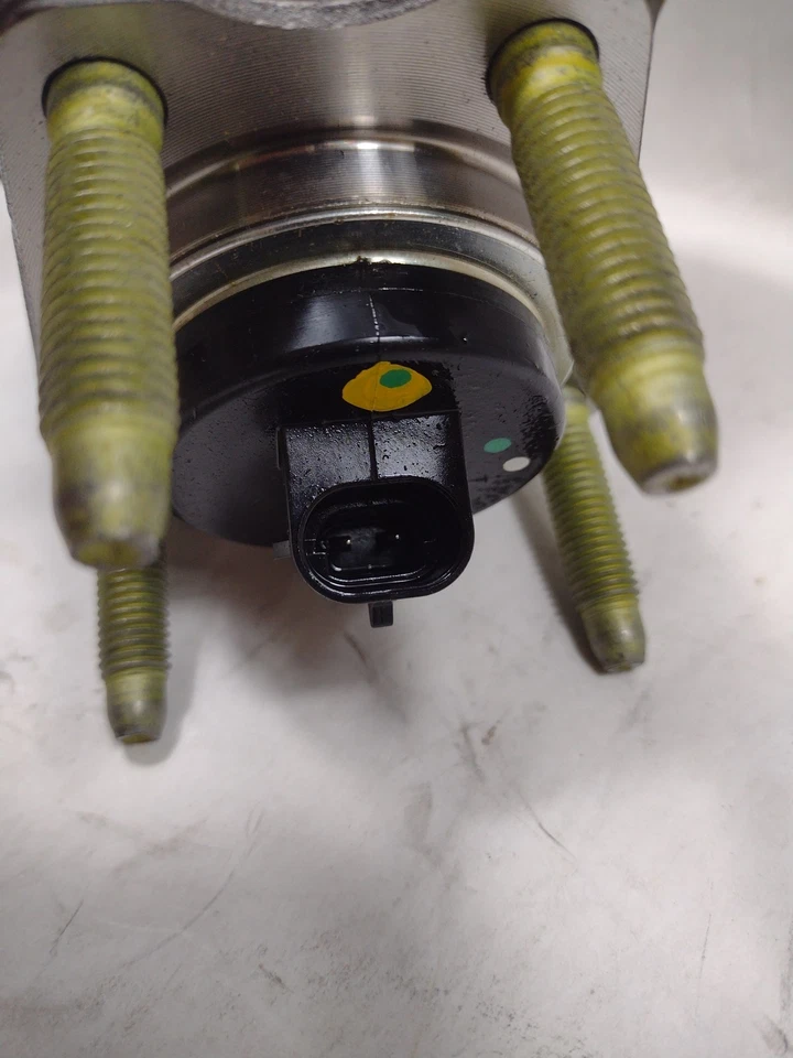 Cojinete de cubo de rueda trasera genuino OEM GM 2011-2012 Chevy Malibu 20907864 Foto 2 de 4