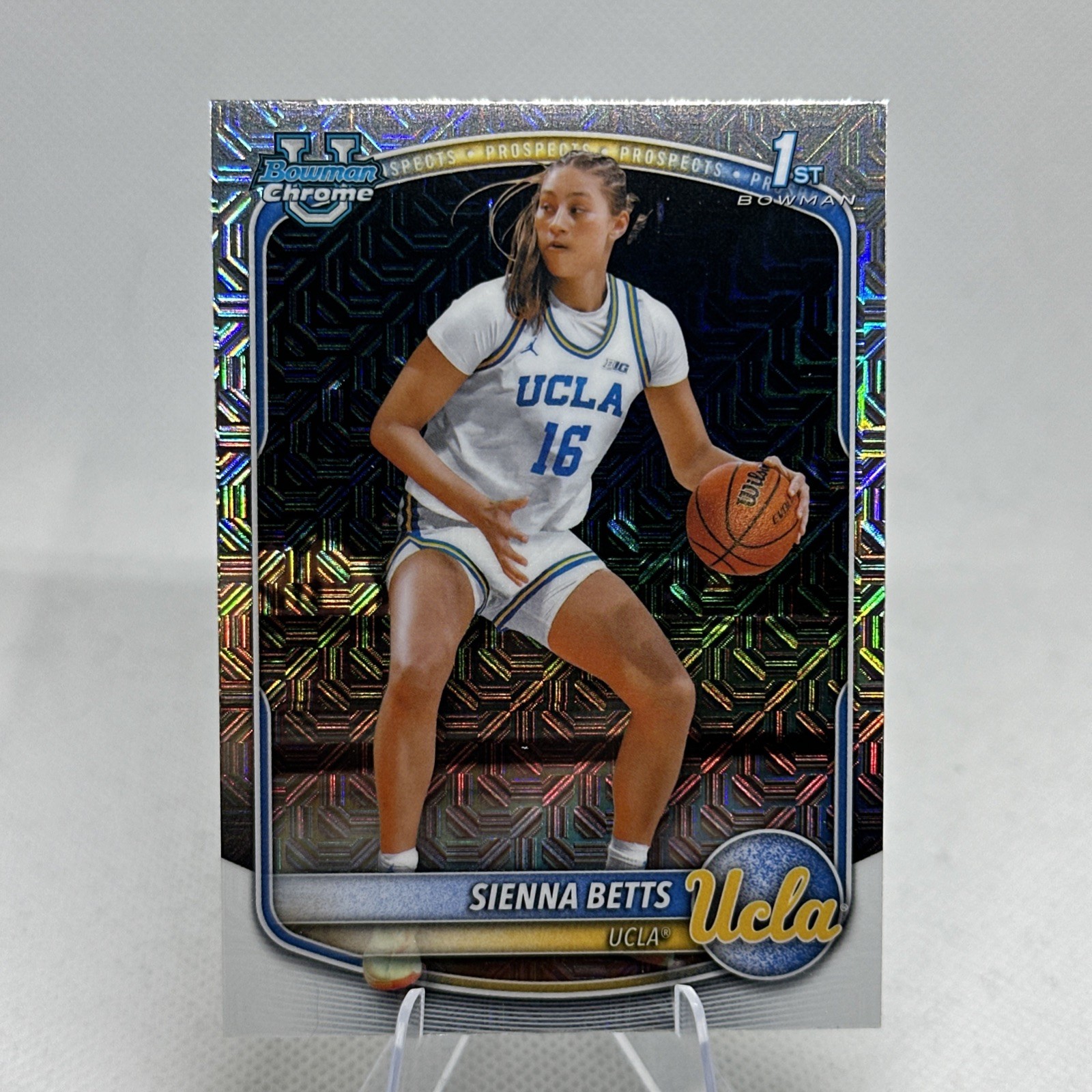 2025-26 Bowman Sienna Betts #BCP-13 Chrome Prospects Mojo Refractor UCLA Bruins