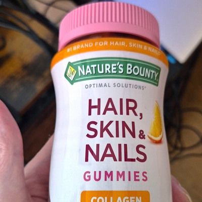 Nature's Bounty Optimal Solutions Hair Skin Nails Collagen Orange Gummies 50