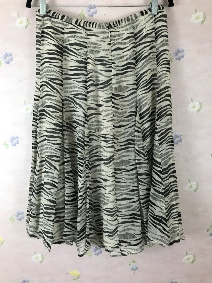 Falda pequeña Valerie Stevens talla 10 totalmente forrada 100 % seda excelente estado Foto 3 de 3