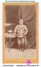 JOUETS ANCIENS, ENFANT & ROUE EN BOIS À POUSSER, CDV PROUZET à LILLE -Z18
