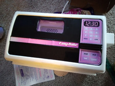 Vintage 1990's Kenner Easy Bake Oven Snack Center Original Box WORKS
