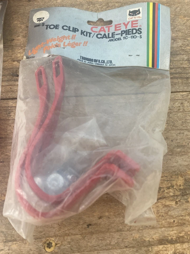 Juego de clips y correas para bicicleta de carretera ojo de gato rojo pequeño de la vieja escuela-Japón-Touring-ROJO Foto 3 de 4