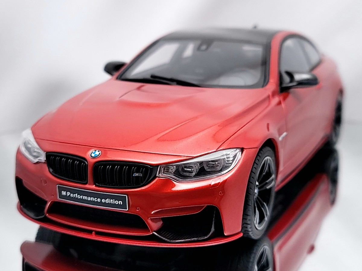 1/18 BMW M4 パフォーマンスエディション　ミニカー　オレンジ Top Speed 1/18 BMW M4 Mパフォーマンス (G82) ファイヤー
