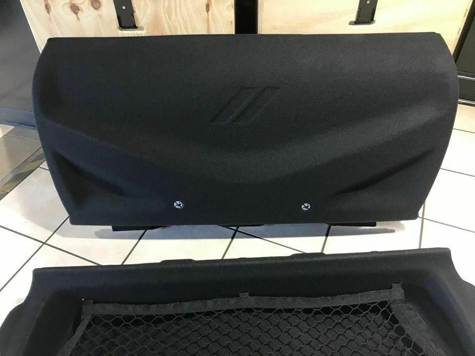 08-23 Dodge Challenger New Rear Back Seat Delete Close Out Light Weight Mopar OE - Imagem 4 de 4