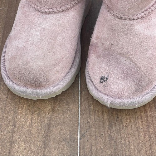 UGG kurze hellrosa Schleifenstiefel Mädchen Größe 8 - Bild 6 von 6