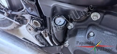 Oil Temperature Dipstick Gauge White For Harley Softail Fat Bob Breakout 18-21 - Picture 8 of 9