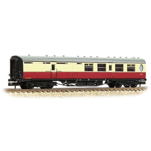 Graham Farish 376-276A LNER Thompson Brake 3rd Corridor Coach BR