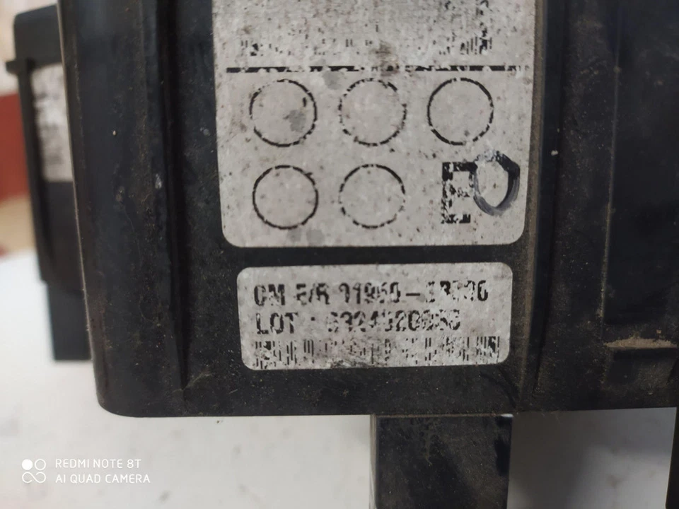 Scatola fusibili HYUNDAI SANTA FÉ II CM 919502B100 2.2 Diesel 114kw 28618795 - Immagine 3 di 3