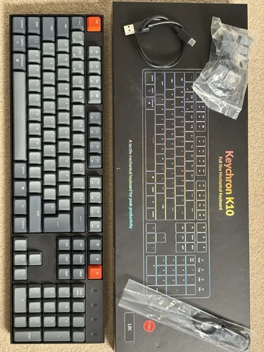 Keychron K10 ISO-UK-Layout Full Size 104 Key Bluetooth Wireless/USB Wired Gaming