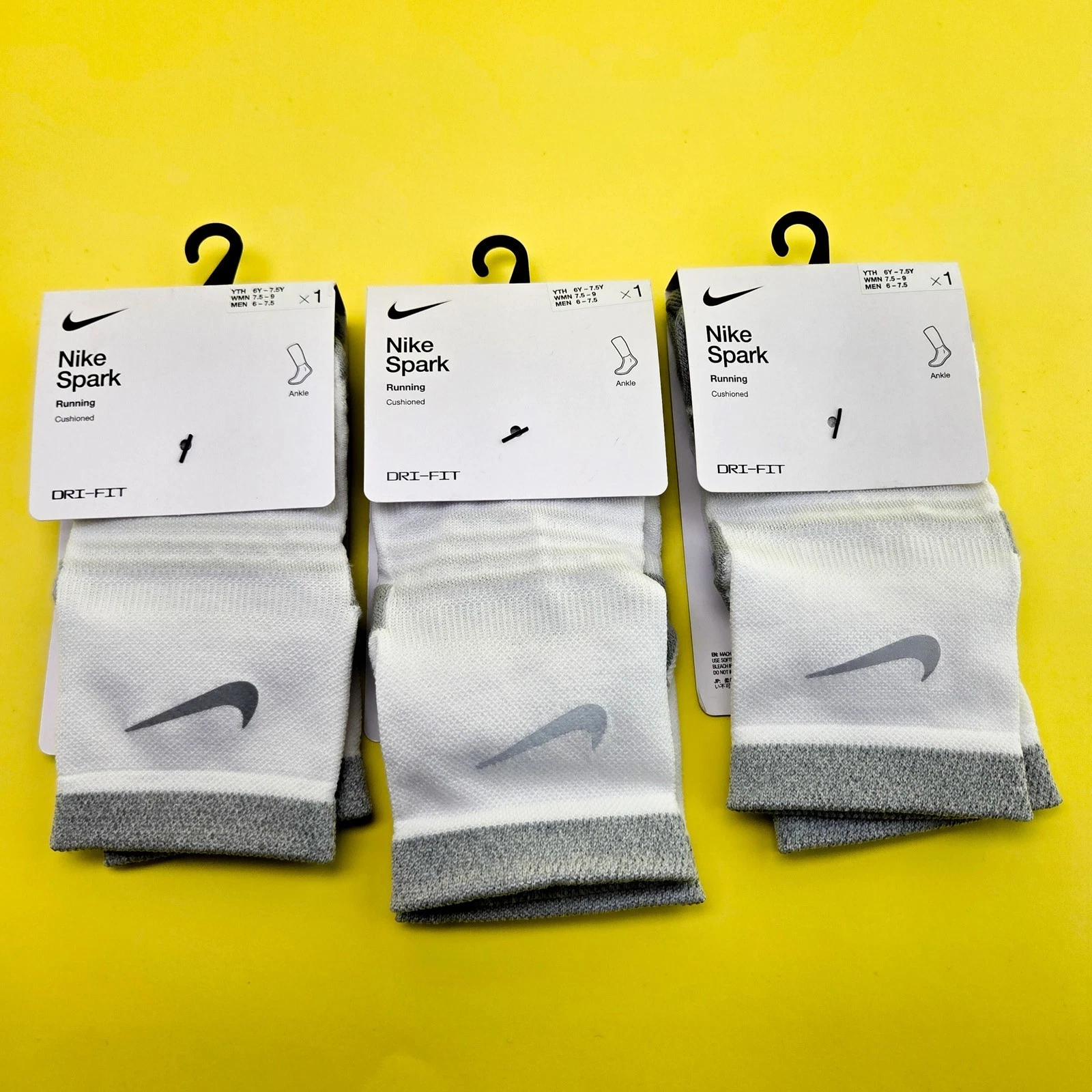 3 Pack Nike Dri FIT Spark Cushioned Ankle Running Sock Small 7.5-9 Womens 6-7.5Y