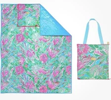 Lilly Pulitzer Outdoor Beach Picnic Blanket "Coming in Hot" Tote w/Strap NWT