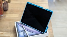 iPad Air 13-inch M2 256GB Wi-Fi A2898 Bundle Box, Stylus,  Blue Case 