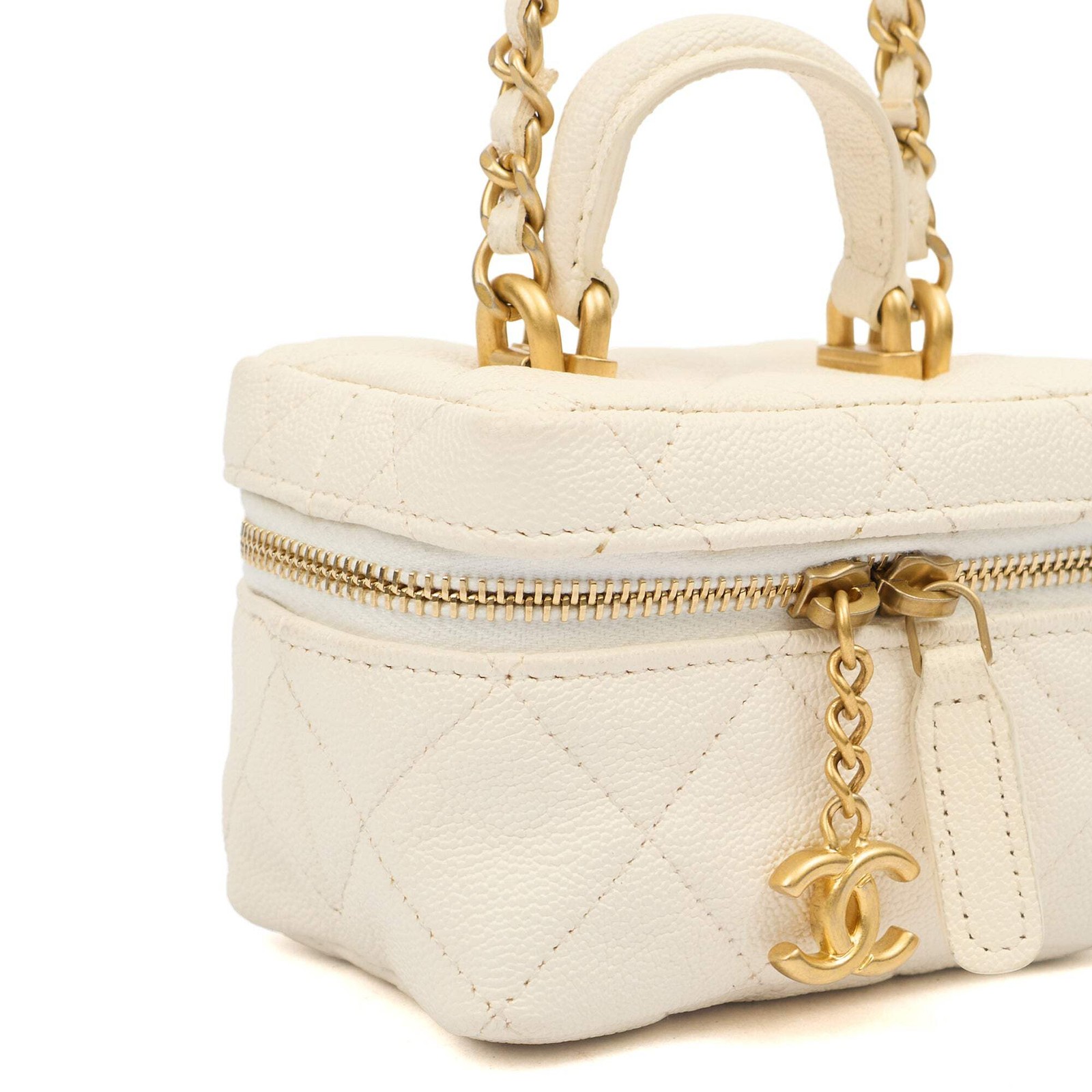 Chanel Cross Body Vanity - Small in White, Caviar Leather image 6