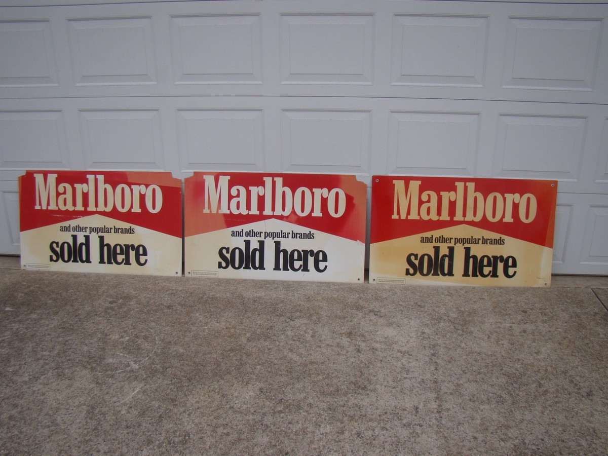 Vtg 1980's Marlboro Sold Here Sign Plastic 24