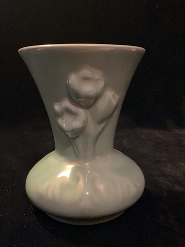 Vintage Van Briggle Art Pottery Flower Vase Green Gloss 5 1/2"