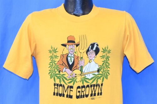 vtg 70s HOME GROWN MARIJUANA POT FARM CRAZY SHIRTS AMERICAN GOTHIC t-shirt S - Afbeelding 1 van 4