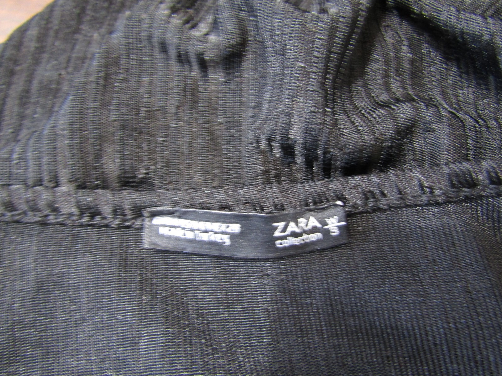 Zara Collection Black On Black Stripe Long Sleeve Round Neck Top Women's Size S thumbnail 4