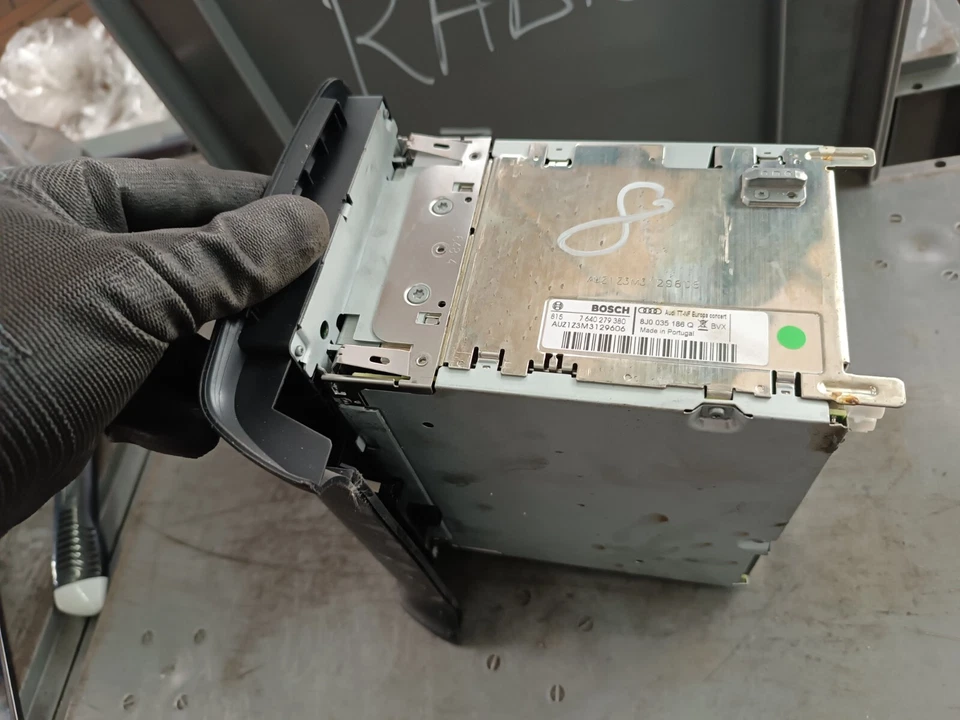 Original Audi TT 8J Autoradio Radio CD MP3 Concert 8J0035186Q 2 DIN - Bild 4 von 4