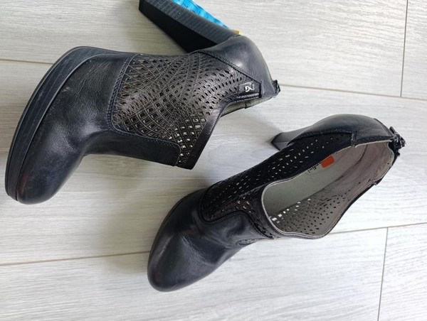 Women Nero Giardini Heels Black Leather 40