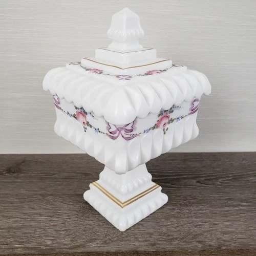 Westmoreland Floral Bows Wedding Cake Box Pedestal Candy Dish Milk Glass VTG