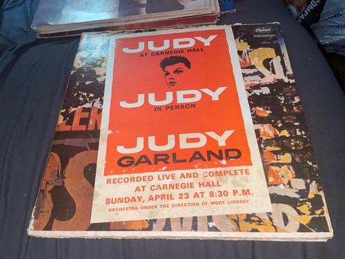 Judy Garland ‎– Judy At Carnegie Hall - Judy In Person - 2x Vinyl LP W1-2 1259 - Imagen 1 de 3