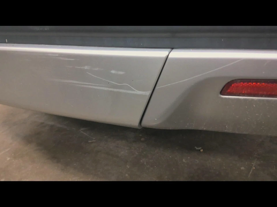 Used Rear Bumper Assembly Rear fits: 2017 Ford Explorer w/o automatic park w/o t - Image 3 of 4