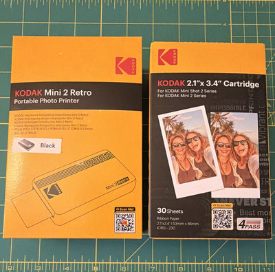 Kodak Mini 2 Retro Portable Photo Printer Bluetooth Dye Sub 2.1 x 3.4 in