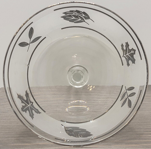 Libbey Glass Company Silver Leaf Silver Tone Champagne Tall Sherbet Glasses (4) - Picture 6 of 7