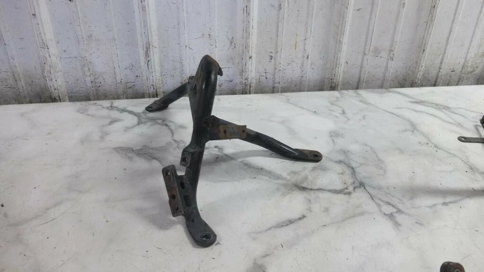 09 本田 ST1300 ST 1300 PA 警察右侧发动机电机碰撞杆 — 第 3/4 张图片