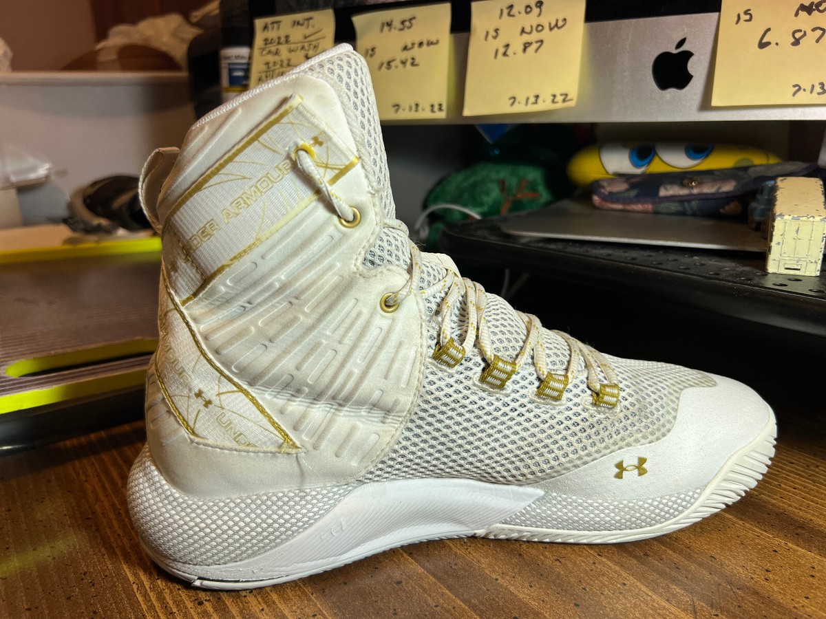 Under Armour Highlight Ace 2.0 Women's White Gold Volleyball Under Armour Highlight Ace 2.0 Women's White Gold Volleyball