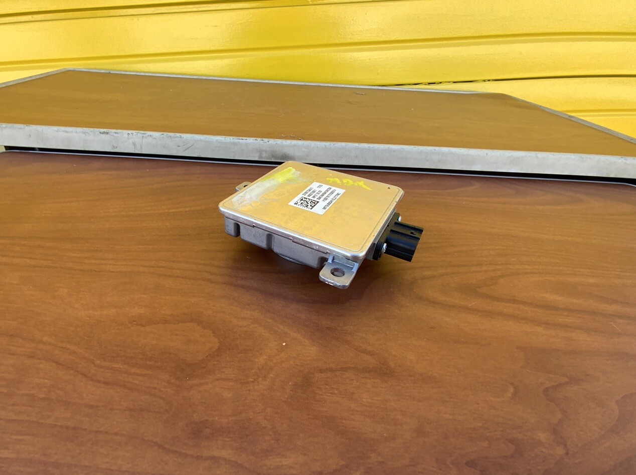 Mitsubishi Headlight LED Module Ballast W003t26971 33109TZ5A511  