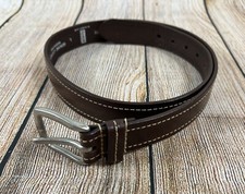 Levi  s Genuine Leather Brown Belt Youth Size Large