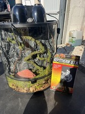 Reptile tank with heaters.