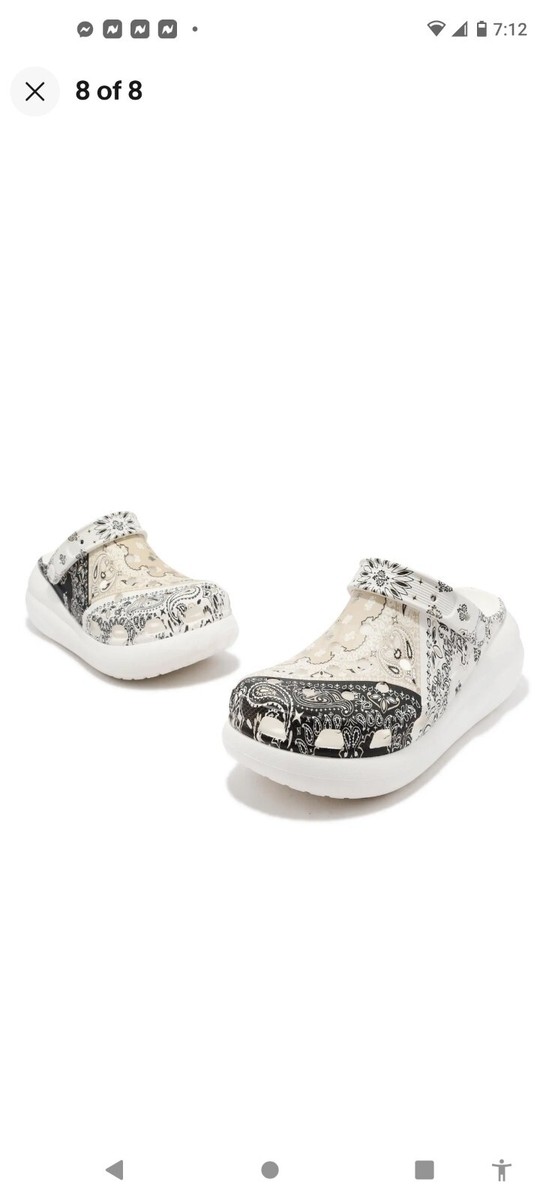 Crocs Classic Crush Bandana Clog Paisley White Men Size 13  display picture 3