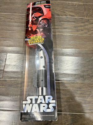 2005 Hasbro STAR WARS ROTS Revenge Of The Sith DARTH VADER Electronic Lightsaber