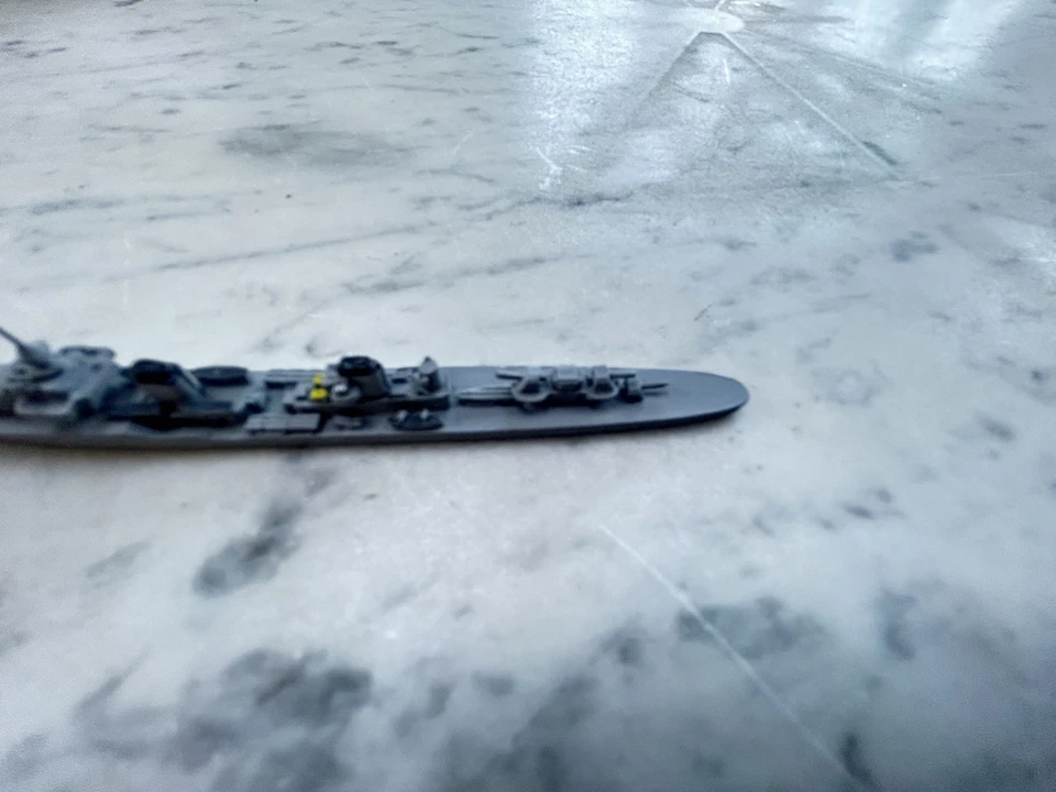 MODELLO METALLO WIKING SCHIFFS 1:1250 FANTASQUE CACCIATORPEDINIERE 1935 FRANCIA - Immagine 4 di 4