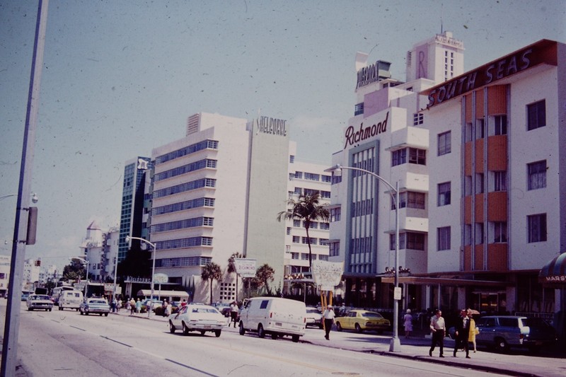 APRIL 1972 Collins Avenue South Seas Hotel Richmond   Miami  Florida Slide CO-F