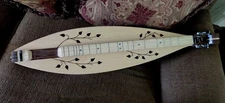  Maze Mountain Dulcimer Teardrop Walnut/Spruce Leaves and Vines Made Fl USA 