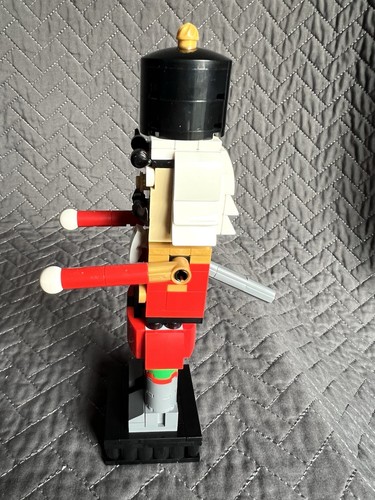 LEGO Seasonal Nutcracker 40254 Limited Edition Holiday Christmas COMPLETE - Picture 6 of 6