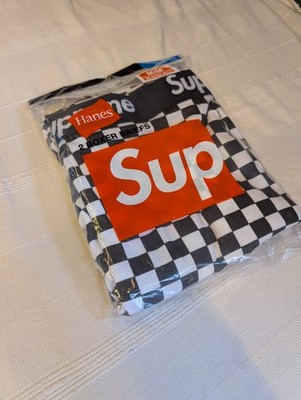 2 Stück Supreme/ Hanes Boxershorts Farbe ist schwarz Weiß kariert