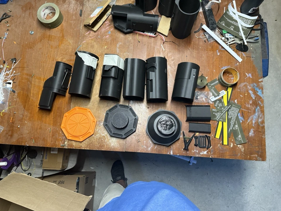 AT4 Prop — Build-It-Yourself 3D-Printed M136 Launcher Kit — Non-Functional • Unp - Image 3 of 4